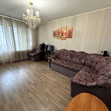 Прирічна вул., 17-Г