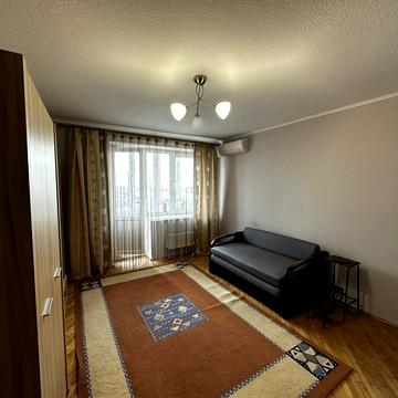 Джорджа Вашингтона вул. (Батальна), 7а