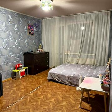 Театральна, 78