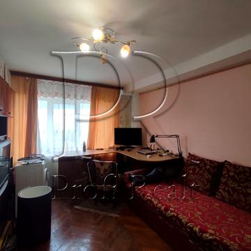 Воскресенський просп. (Перова), 25