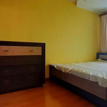 Відрадний просп. (Чубаря), 6/1