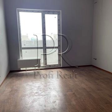 Сімї Кульженків вул. (Петра Дегтяренка), 21