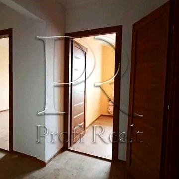 Коноплянська вул., 22-Б