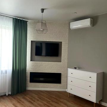 Михайла Донця вул., 2-Б