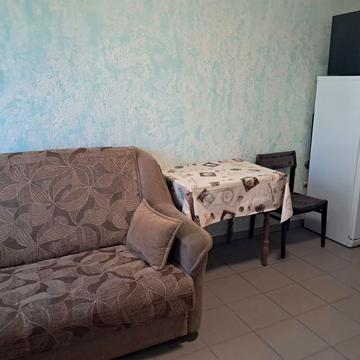 Кишинівська вул., 11