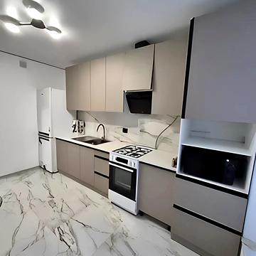 Героїв Миколаєва вул., (Будинок 4)