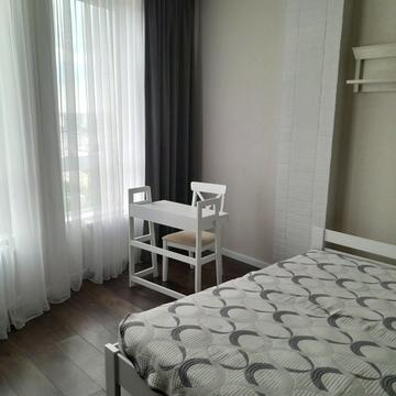 Миколи Міхновського бульв. (Дружби народів), 14-16