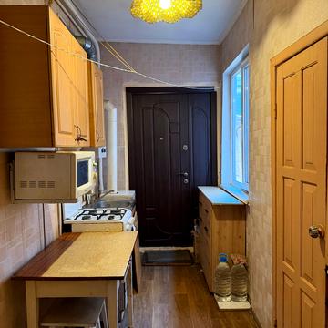 Чорноморського Козацтва вул., 11