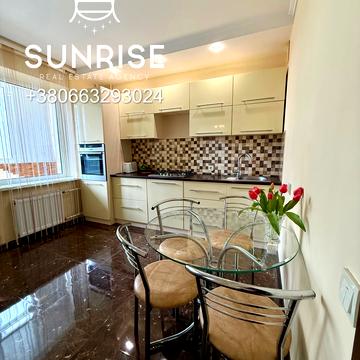 Марка Кропивницького вул. (Потьомкінська), 127