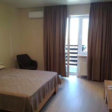 Нижньоключова вул., 14