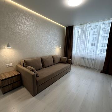 Університетська вул., 1-Ш