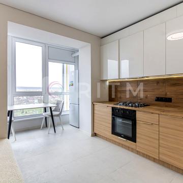 Княгинин вул., (Будинок 9)