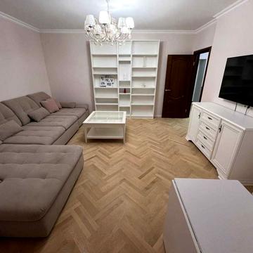 Кадетський Гай вул., 3