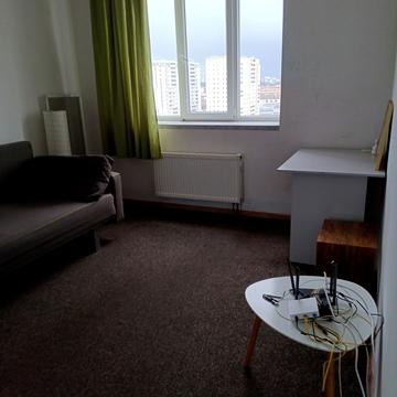 Греківська вул., 5