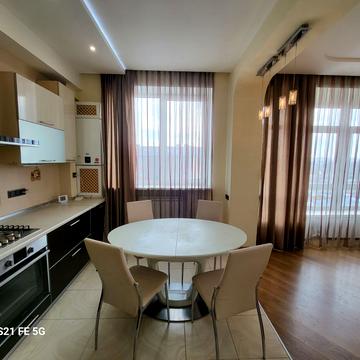 Новоолександрівська вул., (Будинок 2)