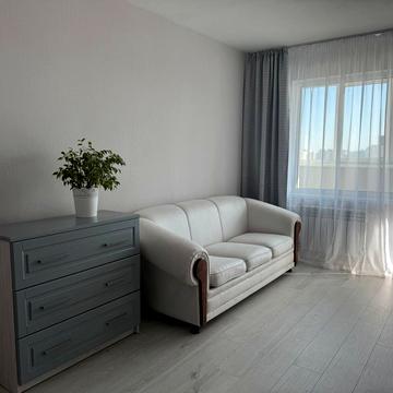 Степана Олійника вул., 19