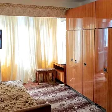 Дегтярівська вул., 10