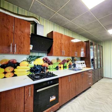 Петра Івахненка вул. (Спорітінська вулиця, Бадаєва)