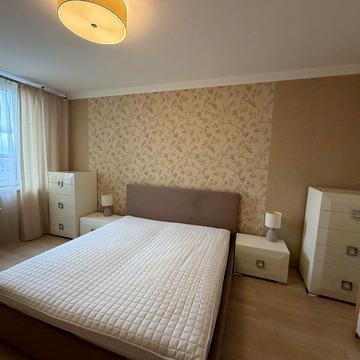 Єлизавети Чавдар вул., 1