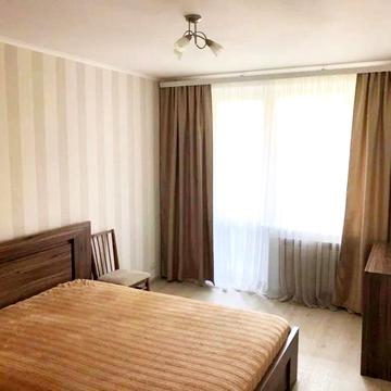 Валентинівська вул., 13