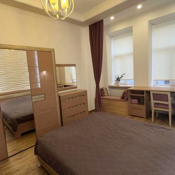 Марка Вовчка вул., 22