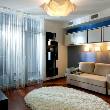 Раїси Окіпної вул., 18