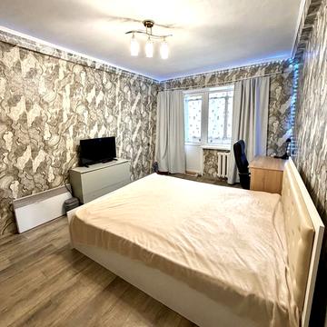 Родини Глаголєвих вул. (Академіка Грекова), 12-Б