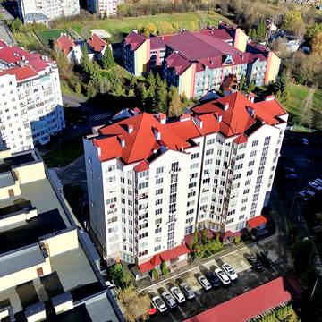 Павла Скоропадського вул., 8