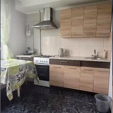 Набережна Перемоги вул., 134