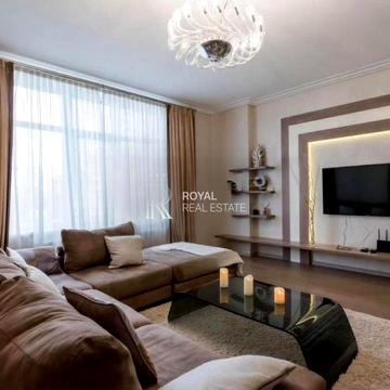 Андрія Верхогляда вул. (Михайла Драгомирова), 16