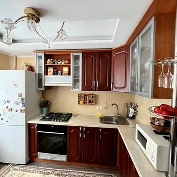 Алітуська вул. (Генерала Жадова), 10