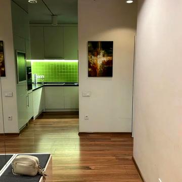 Василя Симоненка вул., 5