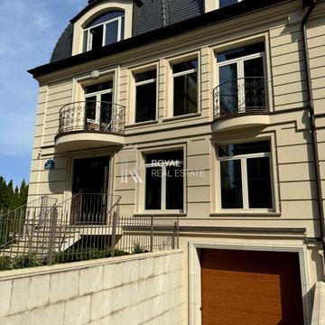 Новоселицька вул., 7