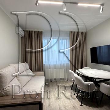 Васильківська вул., 37-Г