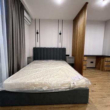 Яблунева вул., 1