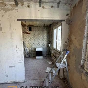 Амосова вул. (Корчагінців), 5