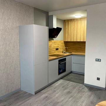 Євгена Сверстюка вул. (Марини Раскової), 6