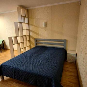 Рєпіна вул., 21