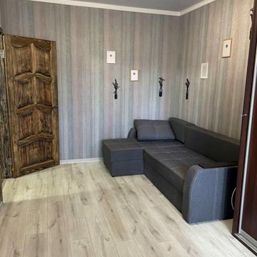 Академіка Кіпріанова вул., 2