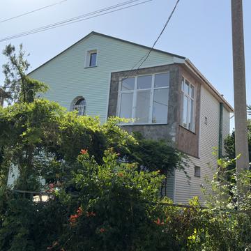 Приморська вул.