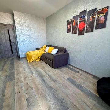 Європейського Союзу просп. (Правди), 41-Д