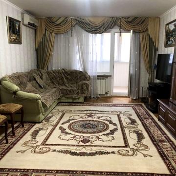 Бориса Гмирі вул., 1/2