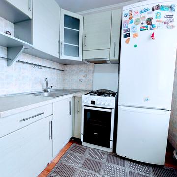 Миропільська вул., 3