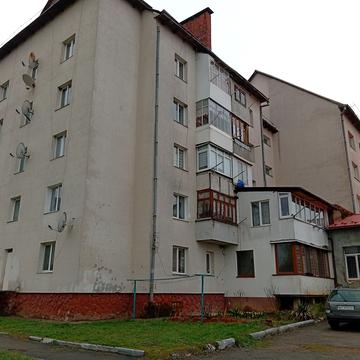 Української Армії вул. (Ломоносова), 4