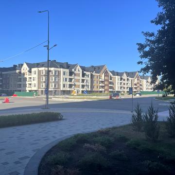 Вячеслава Чорновола вул., 17