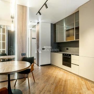 Андрія Верхогляда вул. (Михайла Драгомирова), 14-А