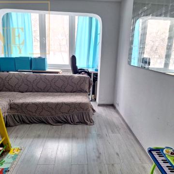 Васильківська вул., 2