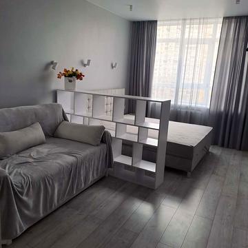 Миколи Гулака вул., 4