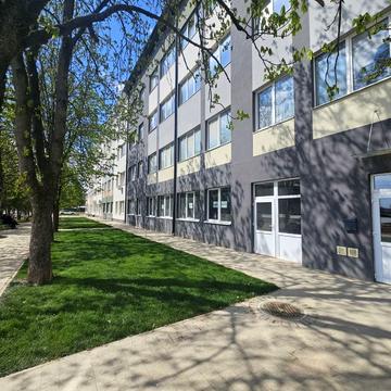 Сергія Мартина вул., 4