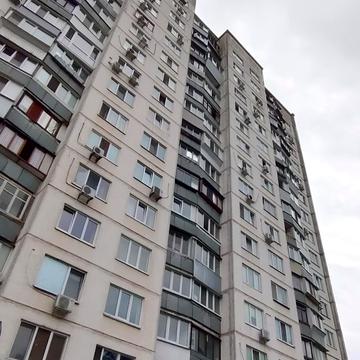 Левка Лукяненка вул. (Маршала Тимошенка), 1-Д